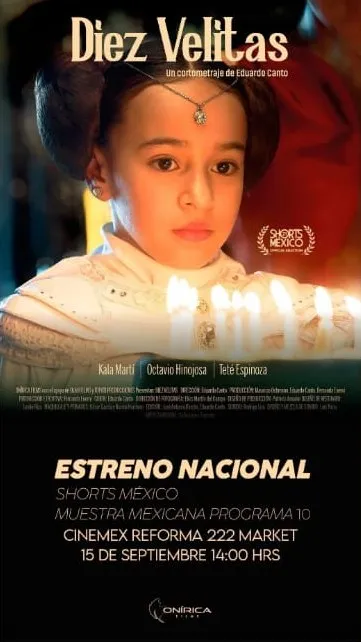 Cartel de Diez Velitas, con una niña vestida de blanco frente a un pastel con velas encendidas.